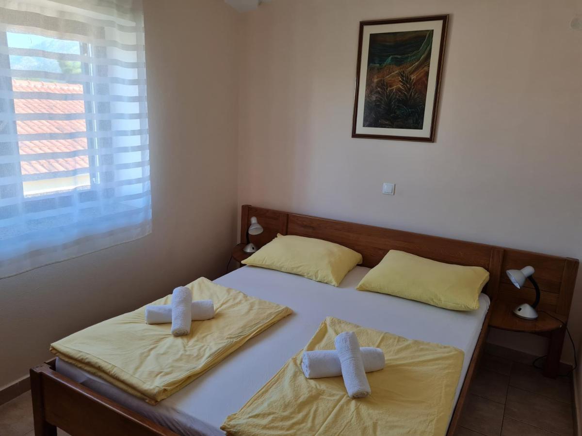 Apartment Lavanda Starigrad Paklenica Exteriör bild