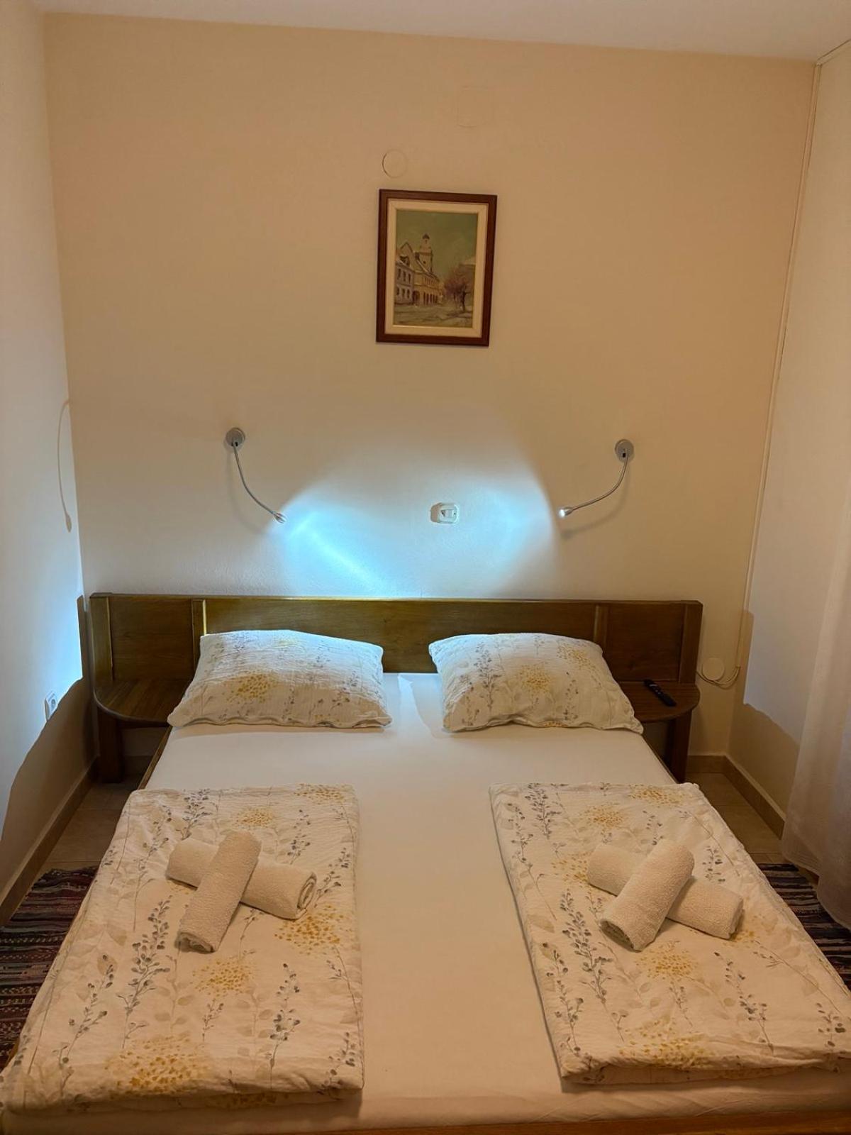 Apartment Lavanda Starigrad Paklenica Exteriör bild
